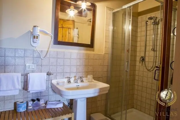 Villa (Multiple Bedrooms)
