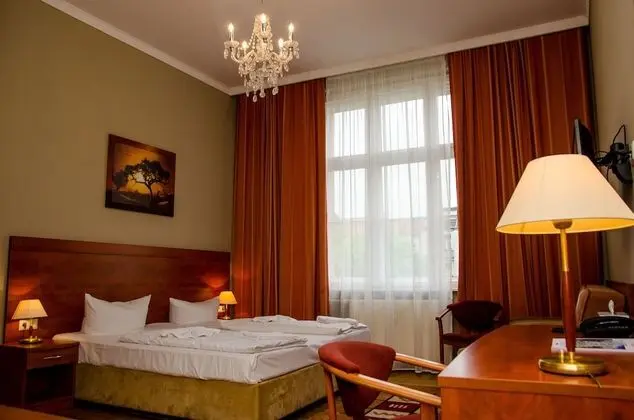Comfort Tek Büyük Yataklı Oda