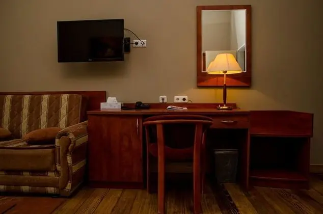 Comfort Tek Büyük Yataklı Oda