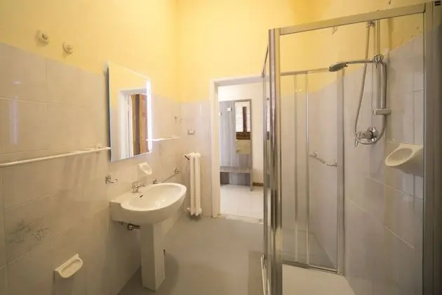 Classic Tek Büyük veya İki Ayrı Yataklı Oda