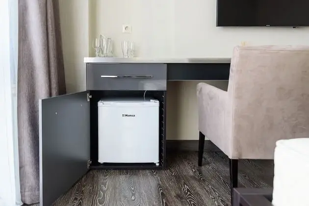 Business Tek Büyük Yataklı Oda