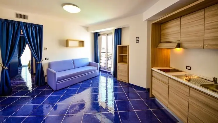 Süit, Deniz Manzaralı (2 Adults)