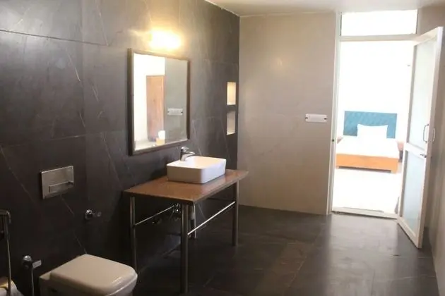 Signature Kır Evi