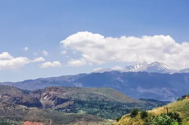 Stüdyo, Dağ Manzaralı (Astrostudio D)