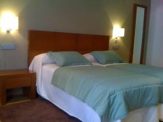 Tek Büyük veya İki Ayrı Yataklı Oda