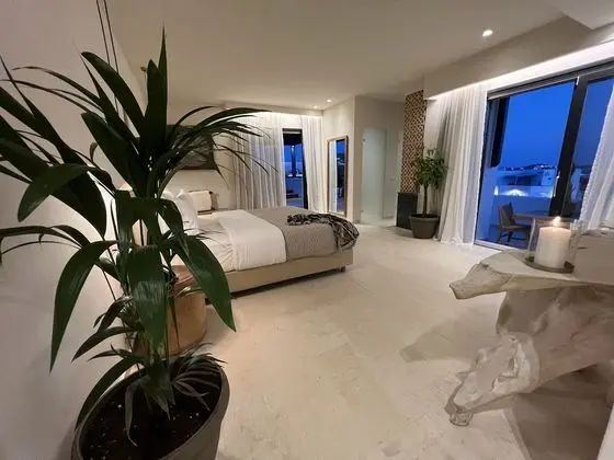 Master Suite, Private Pool, Sea View