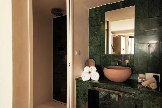 Superior Room, Outdoor Jetted Tub