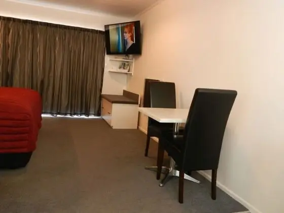 Stüdyo, 1 En Büyük (King) Boy Yatak