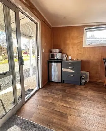 Standard Kulübe (2PAX, shared amenities)