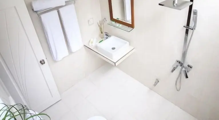 Standard Üç Kişilik Oda, Park Manzaralı