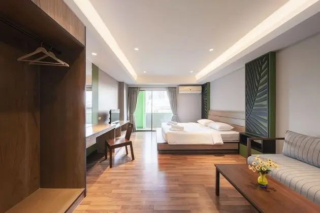 Superior King Bed