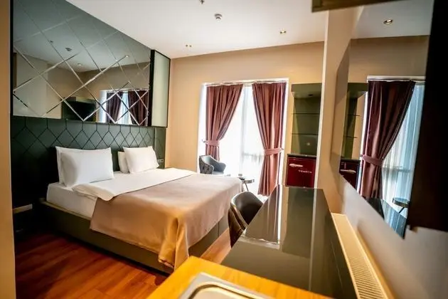 Standart Oda,Şehir Manzaralı