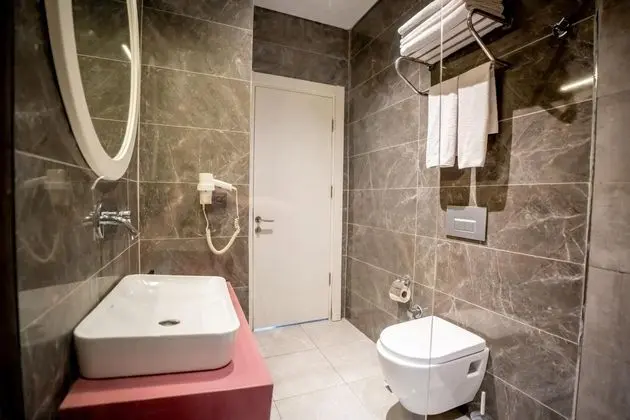 Standart Oda,Şehir Manzaralı