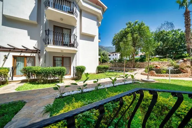 https://images.etstur.com/imgproxy/resize/2560x1440/files/images/hotelImages/etsrooms/515552/Ata_Lagoon_Beach_Hotel_20240615182503_7.jpeg