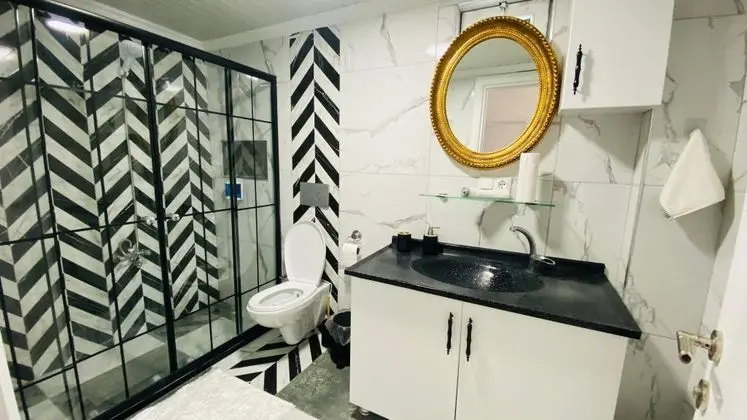 Villa, Deniz ve Doğa Manzaralı, 1. Kat