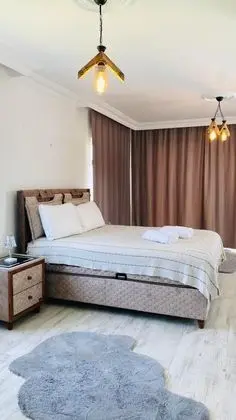 Villa, Deniz ve Doğa Manzaralı, 1. Kat