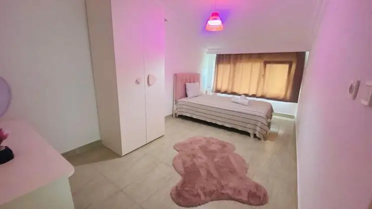 Villa, Deniz ve Doğa Manzaralı, 2. Kat