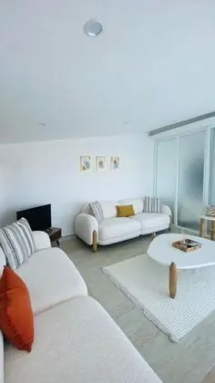 Villa, Deniz ve Doğa Manzaralı, 2. Kat