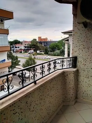 Apart Aile Odası