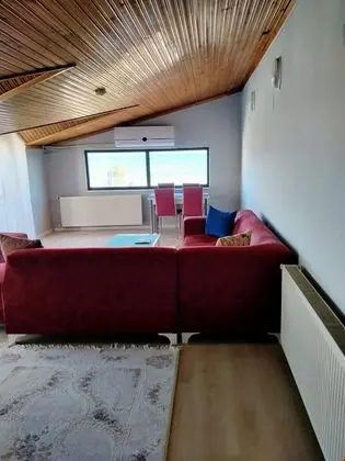 Çatı Katı Oda 1