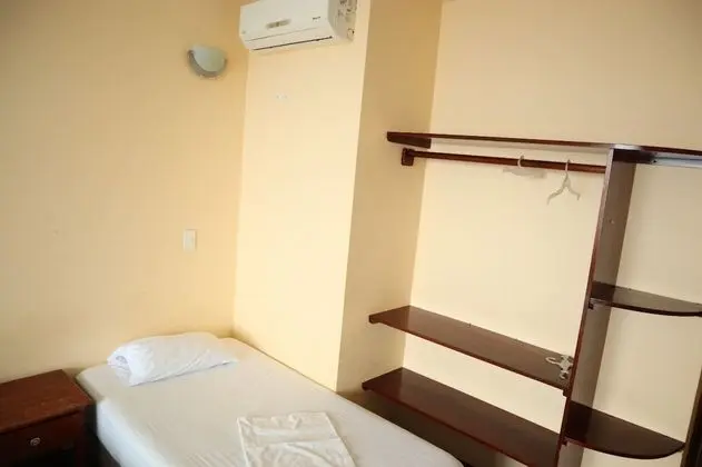 Tek Büyük Yataklı Oda, 1 Büyük (Queen) Boy Yatak