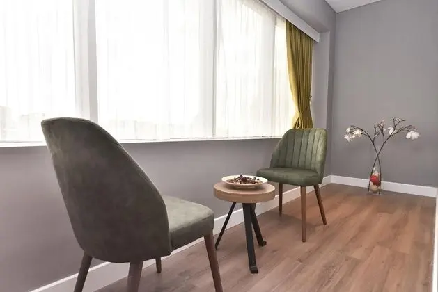 Executive Suit