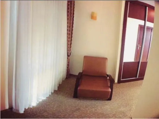Manzaralı Balkonlu Standart çift kişilik oda