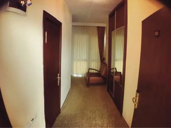 Manzaralı Balkonlu Standart çift kişilik oda