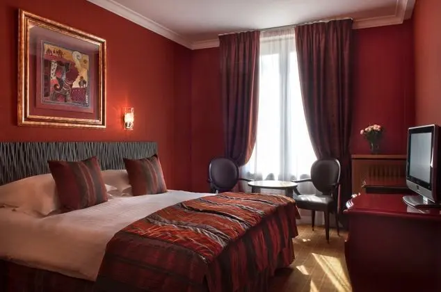 1 Çift Kişilik Veya 2 Tek Kişilik Yatak Deluxe