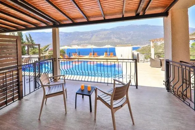 Comfort Plus, Deniz Manzaralı, Balkonlu