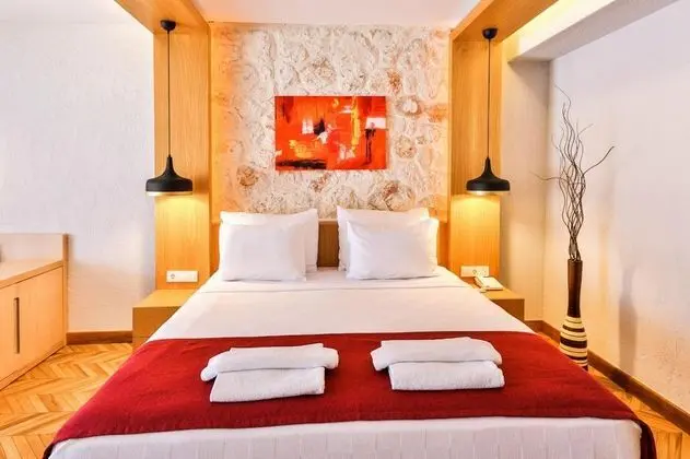 Comfort Plus Oda, Havuz Manzaralı, Balkonlu
