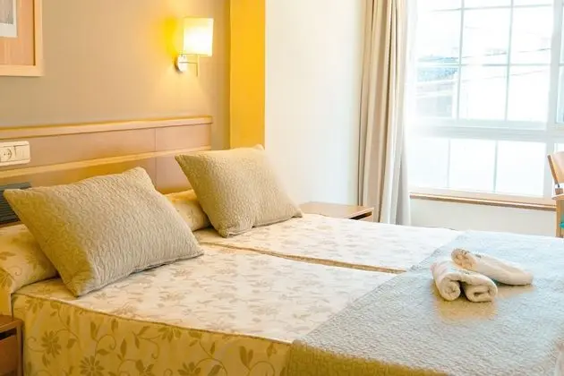 Tek Büyük Yataklı Oda, Şehir Manzaralı