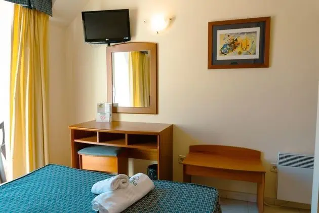 Tek Büyük Yataklı Oda, Deniz Manzaralı