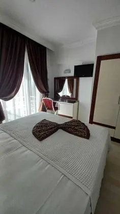 Standard Tek Büyük veya İki Ayrı Yataklı Oda, Şehir Manzaralı