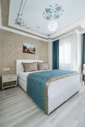 Deluxe Room, 1 Queen Bed, Non Smoking