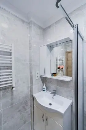 Economy Room, 1 Bedroom, Basement Floor