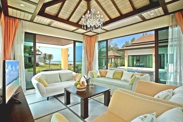 Luxury Villa, 3 Yatak Odası, Kişiye Özel Havuzlu, Denize Sıfır