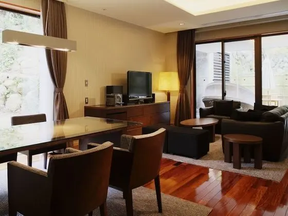 Luxury İki Ayrı Yataklı Oda (Suite)