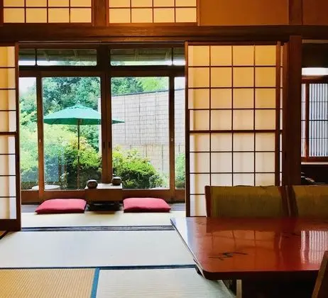 Traditional Oda, Bahçe Manzaralı, Bahçeli (Japanese Style, For 6 Guests, Rin)
