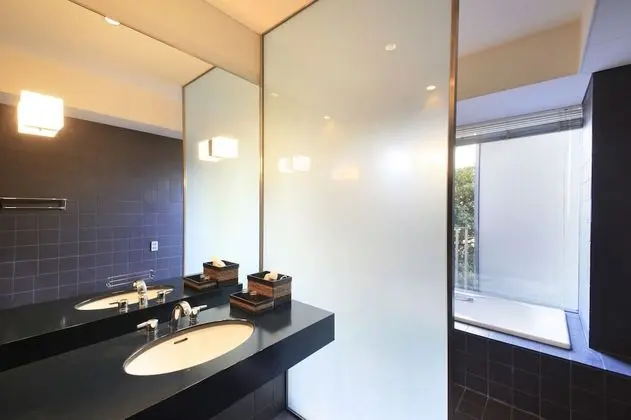 İki Ayrı Yataklı Oda, Özel Banyo (Japanese-Western Style, 2nd Floor)