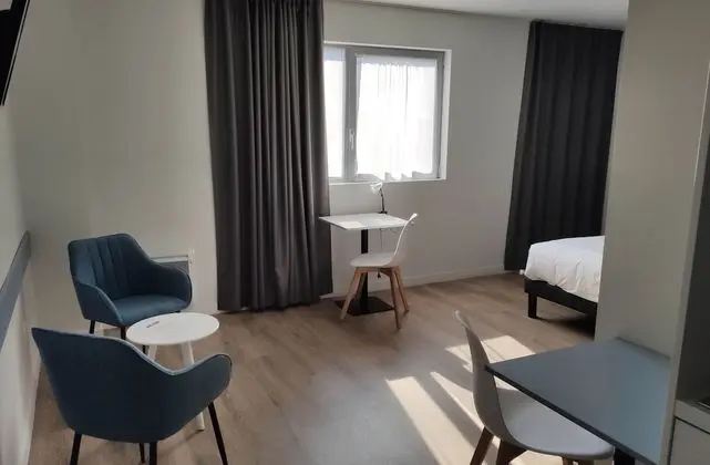 Classic Tek Büyük Yataklı Oda, 1 Büyük (Queen) Boy Yatak