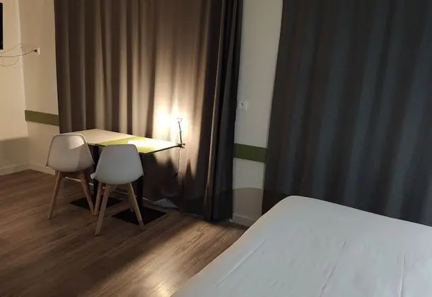 Classic Tek Büyük Yataklı Oda, 1 Büyük (Queen) Boy Yatak