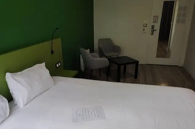 Classic Tek Büyük Yataklı Oda, 1 Büyük (Queen) Boy Yatak