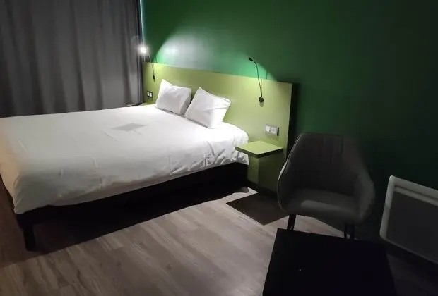 Classic Tek Büyük Yataklı Oda, 1 Büyük (Queen) Boy Yatak