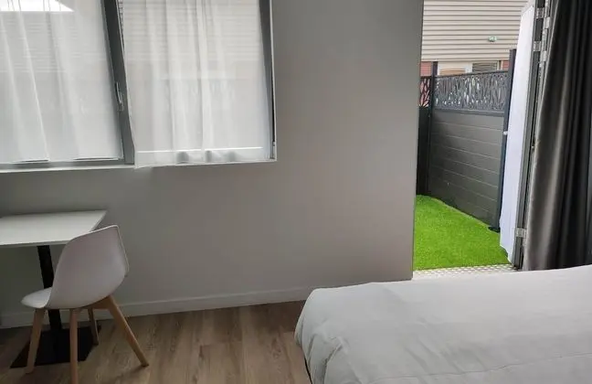 Stüdyo, 1 Büyük (Queen) Boy Yatak, Teras