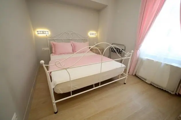 Standart Oda, Bahçe Manzaralı