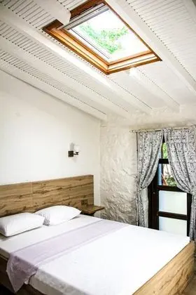 Standart Oda, Bahçe Manzaralı