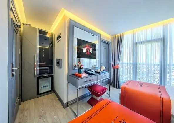 Deluxe Tek Büyük veya İki Ayrı Yataklı Oda