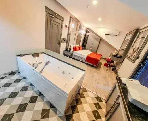 https://images.odamax.com/img/1024x768/odamax/image/upload/Atar_Airport_Hotel_202407151507288_114.jpg