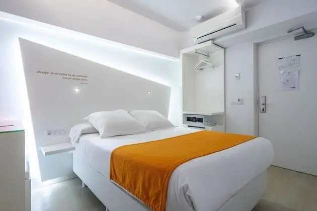 Basic Tek Büyük Yataklı Oda (sin vistas con cama matrimonio)